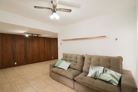 Sala de casa à venda com 3 quartos, 450m² em Vila Barbosa, São Paulo