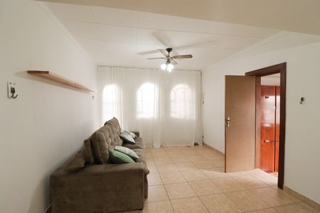 Sala de casa à venda com 3 quartos, 450m² em Vila Barbosa, São Paulo