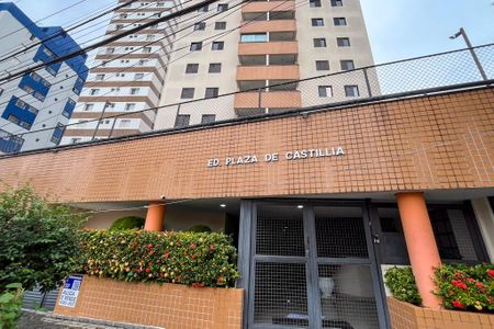 Apartamento à venda com 76m², 3 quartos e 1 vagaFachada