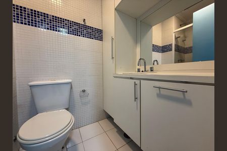 Banheiro de apartamento para alugar com 1 quarto, 27m² em Campos Elíseos, São Paulo