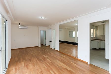 Sala  de apartamento para alugar com 1 quarto, 106m² em Vila Sônia, São Paulo