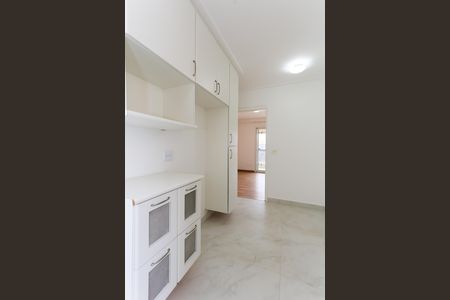 Apartamento para alugar com 106m², 1 quarto e 2 vagas Apartamento para alugar com 106m², 1 quarto e 2 vagasCozinha