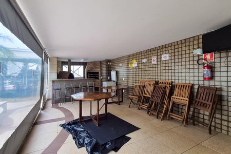 Apartamento para alugar com 106m², 1 quarto e 2 vagas Apartamento para alugar com 106m², 1 quarto e 2 vagasÁrea comum - Churrasqueira