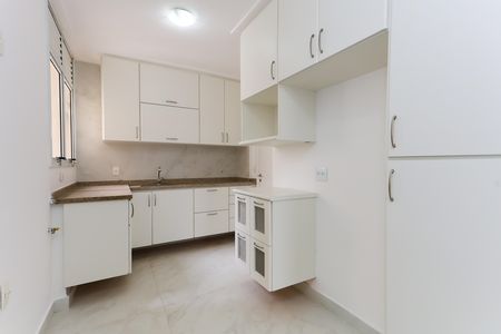 Apartamento para alugar com 106m², 1 quarto e 2 vagas Apartamento para alugar com 106m², 1 quarto e 2 vagasCozinha