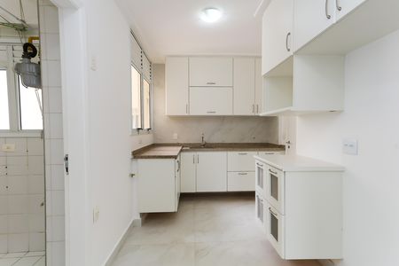 Apartamento para alugar com 106m², 1 quarto e 2 vagas Apartamento para alugar com 106m², 1 quarto e 2 vagasCozinha
