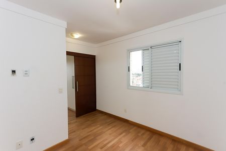 Apartamento para alugar com 106m², 1 quarto e 2 vagas Apartamento para alugar com 106m², 1 quarto e 2 vagasSuíte