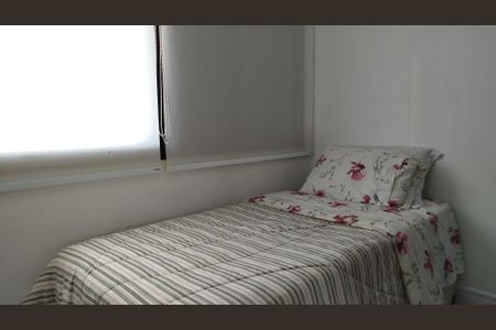 Apartamento para alugar com 75m², 2 quartos e 2 vagasQuarto