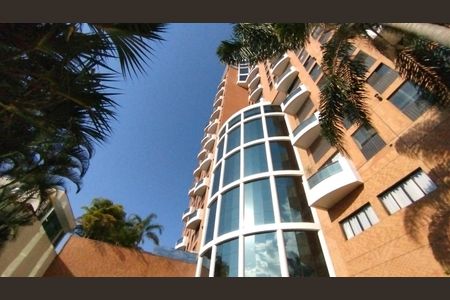 Apartamento para alugar com 75m², 2 quartos e 2 vagasFachada