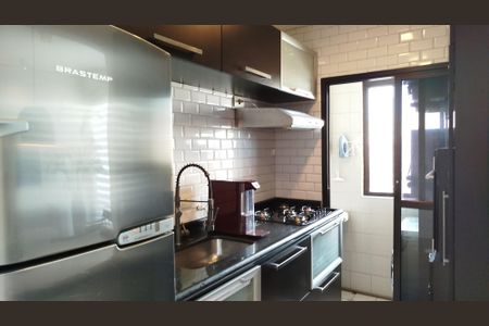 Apartamento para alugar com 75m², 2 quartos e 2 vagasCozinha