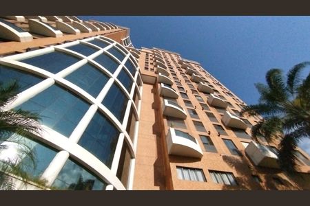 Apartamento para alugar com 75m², 2 quartos e 2 vagasFachada