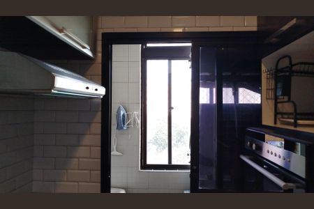 Apartamento para alugar com 75m², 2 quartos e 2 vagasCozinha