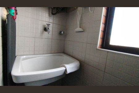 Apartamento para alugar com 75m², 2 quartos e 2 vagasÁrea de Serviço