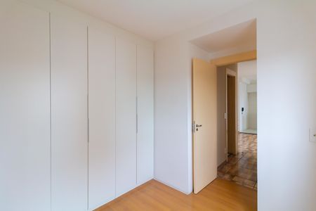 Quarto 2 de apartamento para alugar com 2 quartos, 47m² em Jardim Nossa Senhora do Carmo, São Paulo