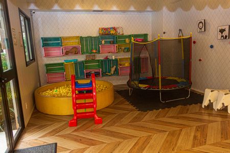 Apartamento à venda com 34m², 1 quarto e sem vaga Apartamento à venda com 34m², 1 quarto e sem vagaBrinquedoteca