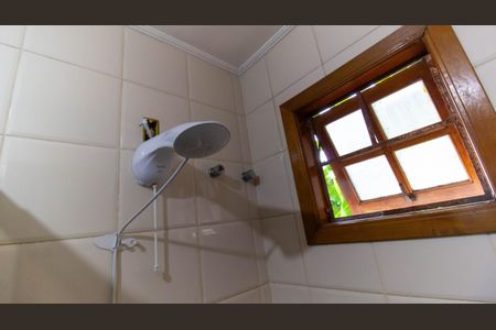 Casa de condomínio para alugar com 420m², 4 quartos e 3 vagasBanheiro  Suíte 2