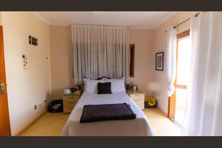 Casa de condomínio para alugar com 420m², 4 quartos e 3 vagasSuíte 1