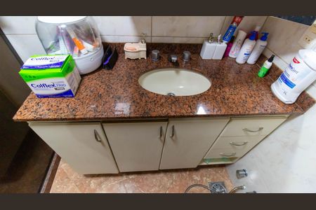 Casa de condomínio para alugar com 420m², 4 quartos e 3 vagasBanheiro Suíte 1