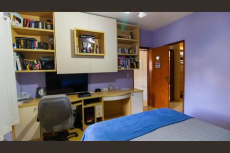 Casa de condomínio para alugar com 420m², 4 quartos e 3 vagas Suíte 2