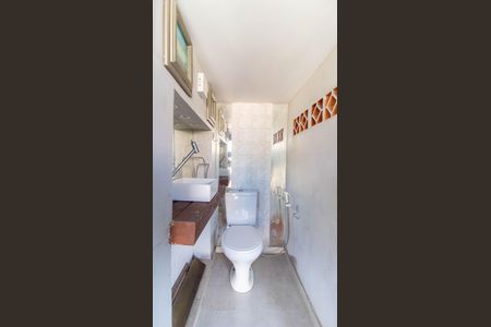 Casa de condomínio para alugar com 420m², 4 quartos e 3 vagasBanheiro Área Gourmet