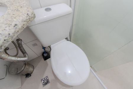 Apartamento à venda com 114m², 4 quartos e sem vagaBanheiro da Suíte 2