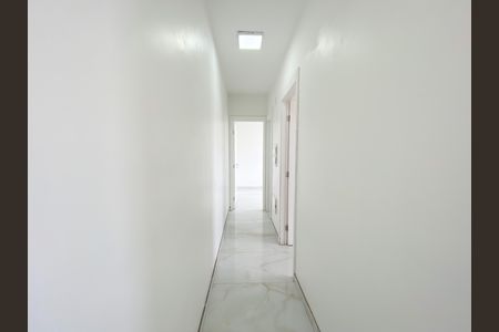 Corredor de kitnet/studio para alugar com 1 quarto, 57m² em Brás, São Paulo