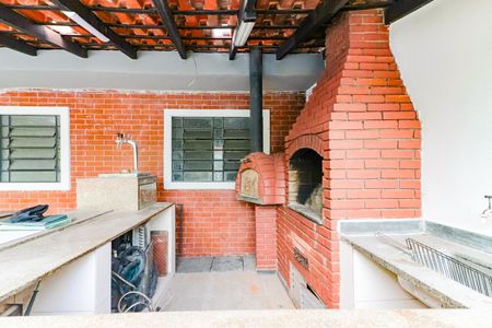 Casa à venda com 170m², 3 quartos e 4 vagasQuintal Área de Lazer