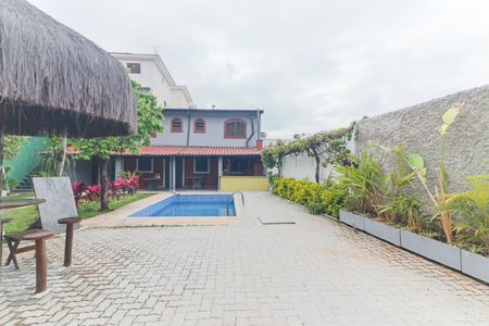 Casa à venda com 170m², 3 quartos e 4 vagasQuintal Área de Lazer