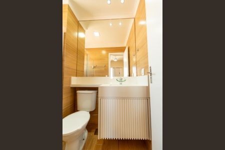 Apartamento para alugar com 71m², 3 quartos e 2 vagas Apartamento para alugar com 71m², 3 quartos e 2 vagasBanheiro da Suíte