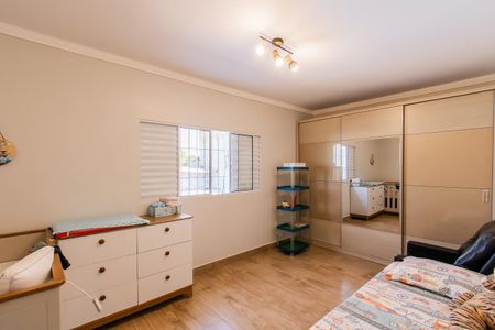 Casa à venda com 250m², 4 quartos e 5 vagasQuarto 1