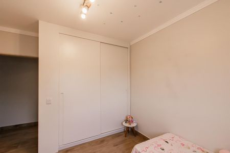 Casa à venda com 250m², 4 quartos e 5 vagasQuarto 2