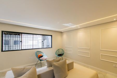 Casa à venda com 250m², 4 quartos e 5 vagasSala da casa 1