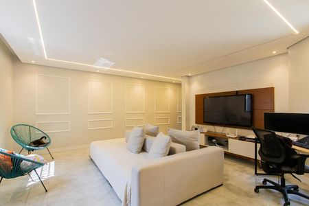 Casa à venda com 250m², 4 quartos e 5 vagasSala da casa 1