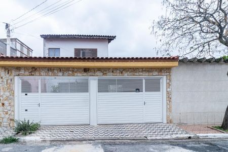 Casa à venda com 250m², 4 quartos e 5 vagasFachada