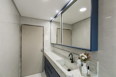 Casa à venda com 250m², 4 quartos e 5 vagasBanheiro da Suíte