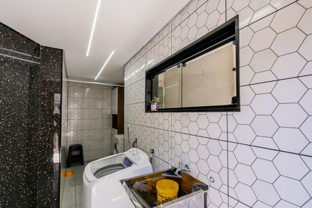 Casa à venda com 250m², 4 quartos e 5 vagasÁrea de Serviço