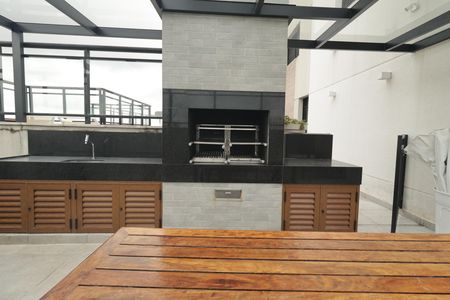 Apartamento para alugar com 113m², 3 quartos e 2 vagasÁrea comum - Churrasqueira