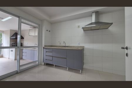 Apartamento para alugar com 144m², 3 quartos e 2 vagas Apartamento para alugar com 144m², 3 quartos e 2 vagasCozinha