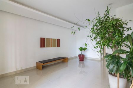 Apartamento para alugar com 144m², 3 quartos e 2 vagas Apartamento para alugar com 144m², 3 quartos e 2 vagasHall de entrada