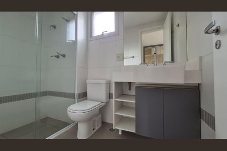 Apartamento para alugar com 144m², 3 quartos e 2 vagas Apartamento para alugar com 144m², 3 quartos e 2 vagasBanheiro da suíte