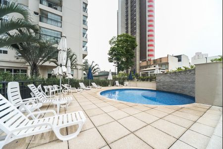 Apartamento para alugar com 144m², 3 quartos e 2 vagas Apartamento para alugar com 144m², 3 quartos e 2 vagasPiscina