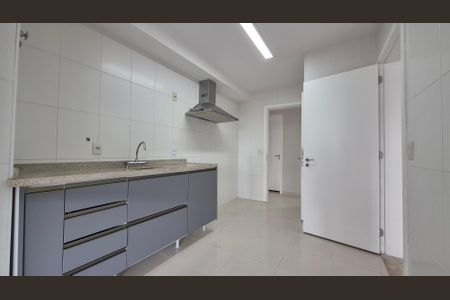 Apartamento para alugar com 144m², 3 quartos e 2 vagas Apartamento para alugar com 144m², 3 quartos e 2 vagasCozinha