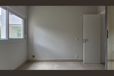 Apartamento para alugar com 144m², 3 quartos e 2 vagas Apartamento para alugar com 144m², 3 quartos e 2 vagasSuíte