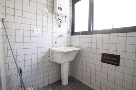 Apartamento para alugar com 56m², 1 quarto e 1 vagaÁrea de Serviço