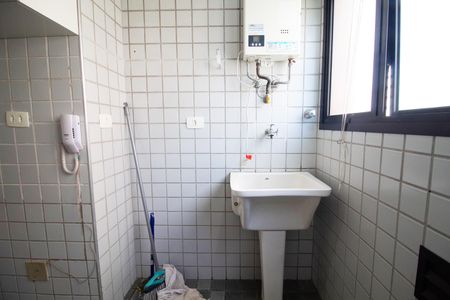 Apartamento para alugar com 56m², 1 quarto e 1 vagaÁrea de Serviço