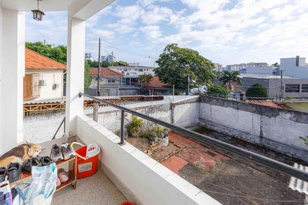 Casa para alugar com 345m², 3 quartos e 4 vagasVista da Área de Serviço
