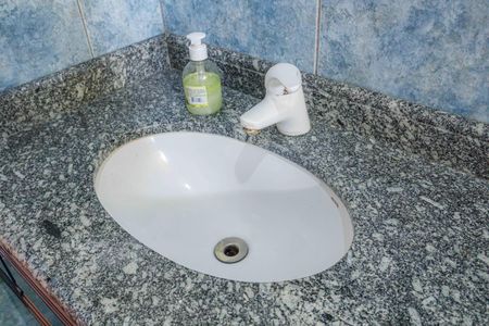 Casa para alugar com 345m², 3 quartos e 4 vagasBanheiro da Suíte 2 