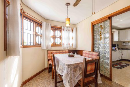 Casa para alugar com 345m², 3 quartos e 4 vagasSala 5