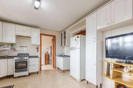 Casa para alugar com 345m², 3 quartos e 4 vagasCozinha