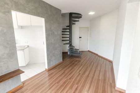 Sala de apartamento para alugar com 2 quartos, 98m² em Jardim Monte Kemel, São Paulo