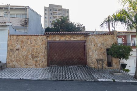 Fachada de casa para alugar com 4 quartos, 315m² em Parque Boturussu, São Paulo